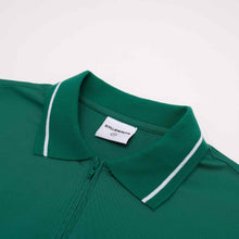 Load image into Gallery viewer, Bench Popover Shirt
