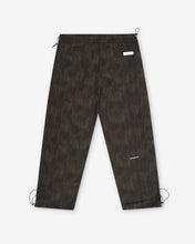 Load image into Gallery viewer, Big Sky Parachute Pants
